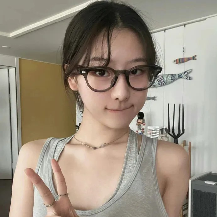 三月女郎