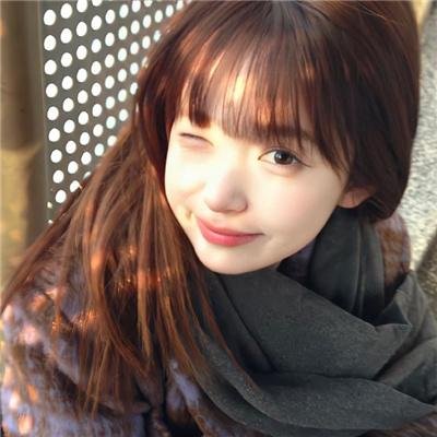 女孩闺房